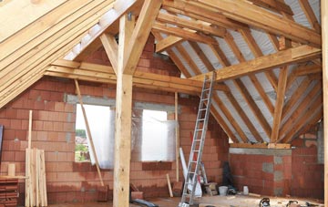 Cruckmeole attic trusses